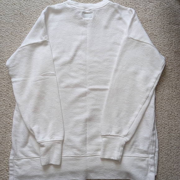 Aerie oversized pullover in white - Picture 2 of 4